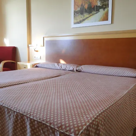 Costa Hotel 2*