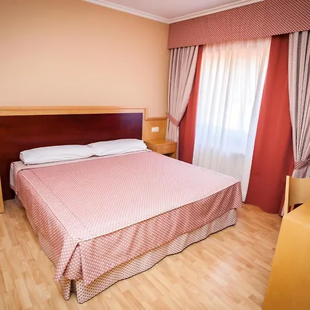 Costa Hotel