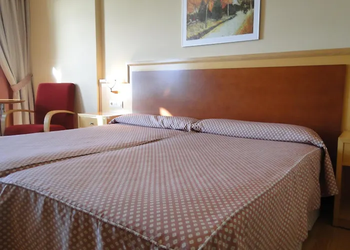 Costa Hotel 2*